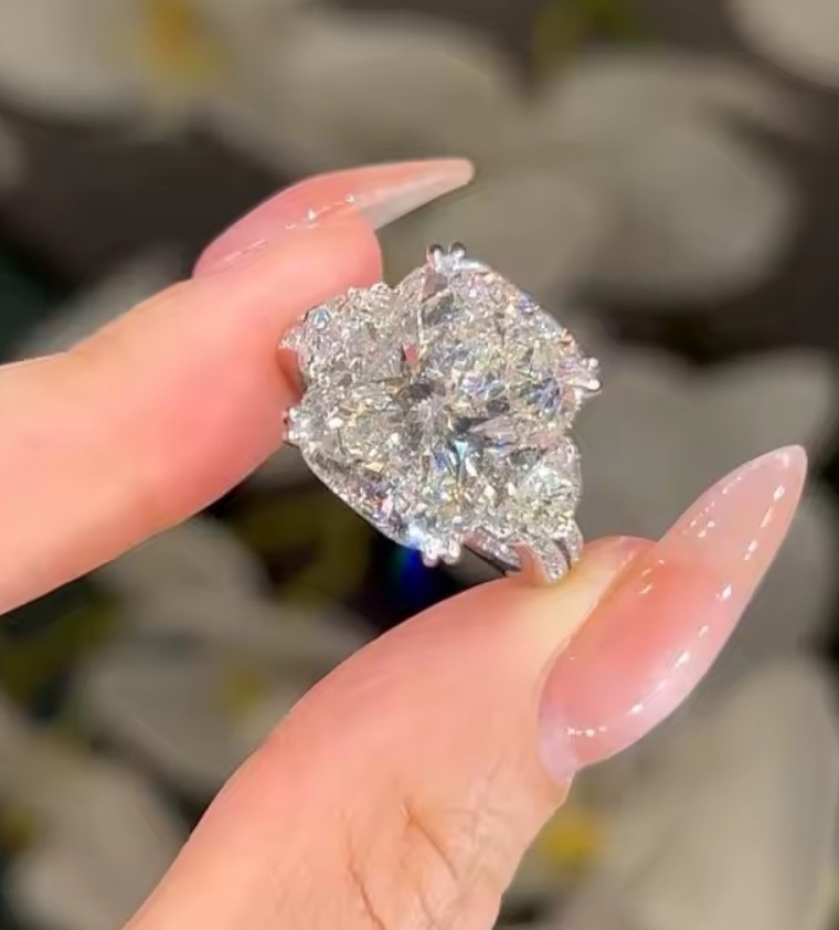 Cushion Lab Diamond Engagement Ring