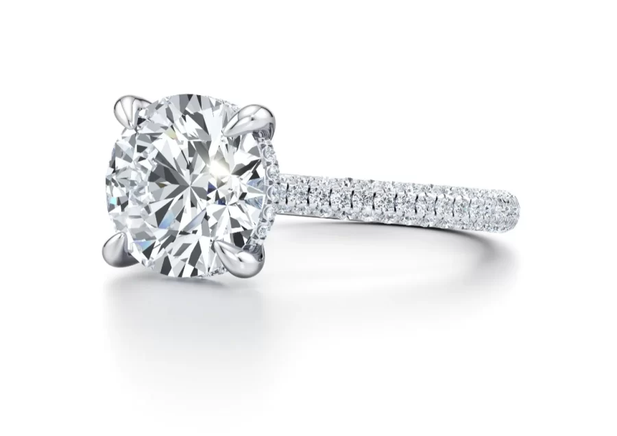 Alesia Ring featuring a 2.00 CT lab-grown diamond solitaire with elegant side stones in radiant metal setting